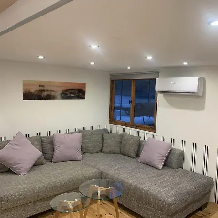 Ferienhutte Zeltplatz Hopfenmuhle Thuringen Fur 4 Personen Stausee Hohenwarte Holiday home Drognitz